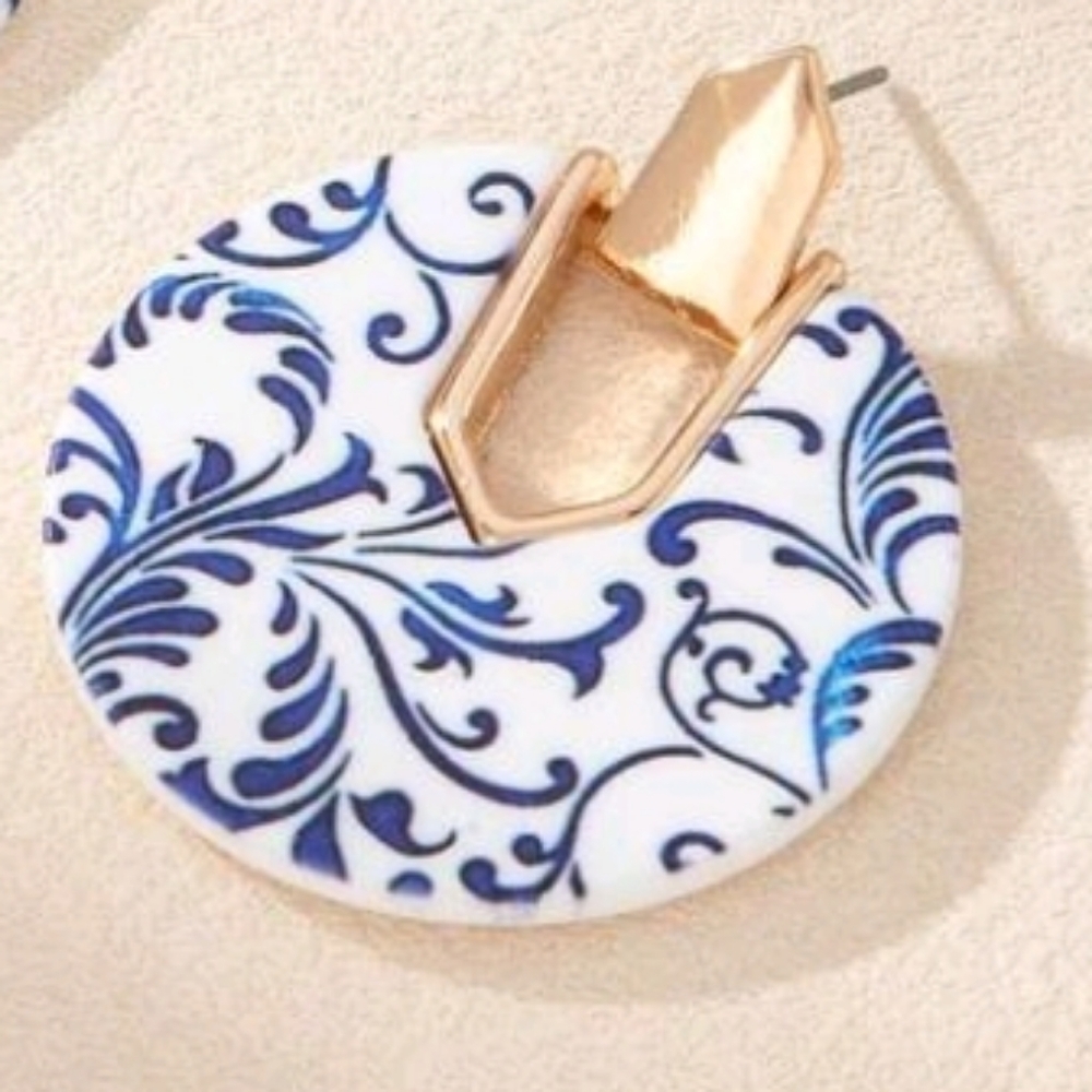 NEW! Porcelain Floral Elegant Round Shape Blue and Gold Earrings - Picture 3 of 5